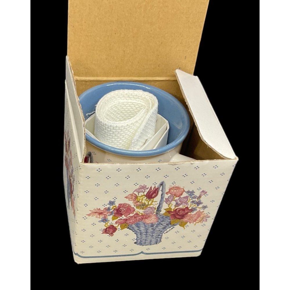 VTG Savannah 1988 Floral Mug And Rug Kit Country‎ Cross Stitch With Box